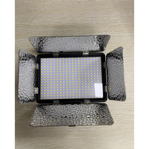 MINETTE LED CAMERA LED-378A